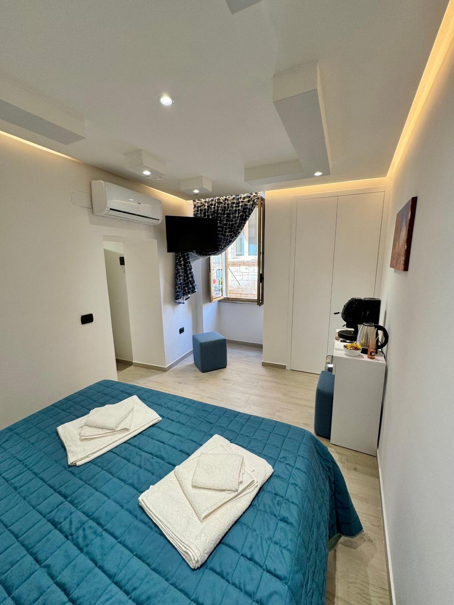 Il Filo Di Arianna Hotel Bari Luaran gambar